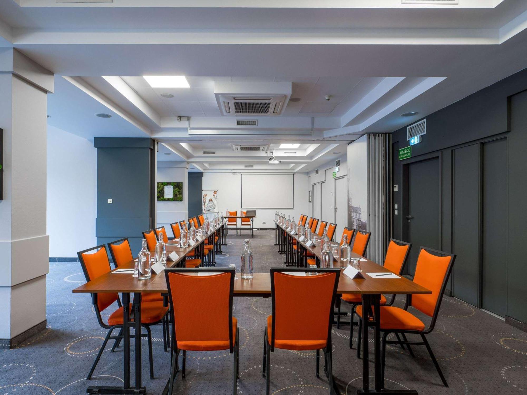 Mercure Czestochowa Centrum Buitenkant foto