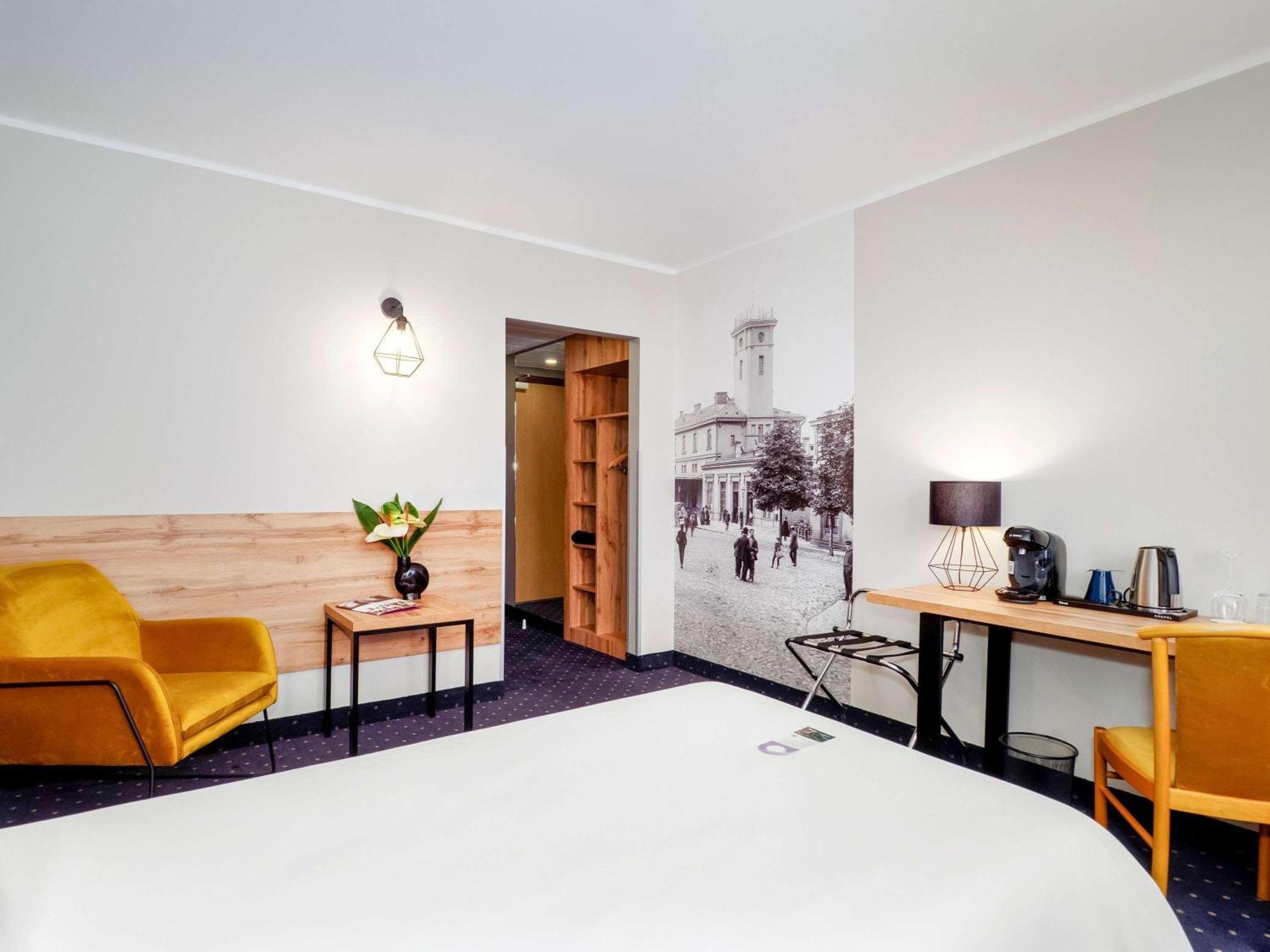 Mercure Czestochowa Centrum Buitenkant foto